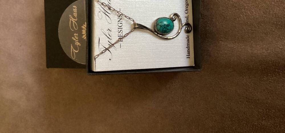 NEW TYLER HAAS vine necklace in turquoise